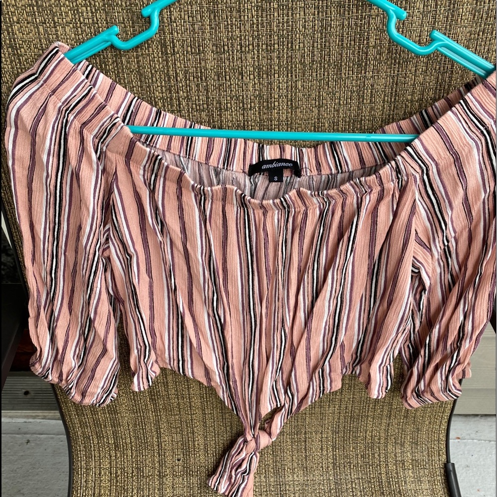 Sexy pink striped crop top/blouse
